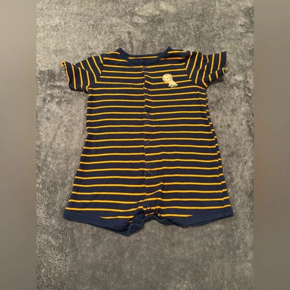 Assorted Baby Rompers with Fun Patterns - Picture 5 of 12